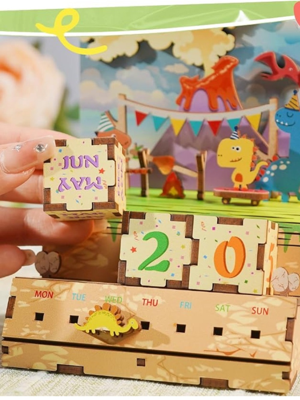 Tonecheer Jurassic Party 3D Puzzle Calendar - Beige & Multicolor - Picture 3 of 6